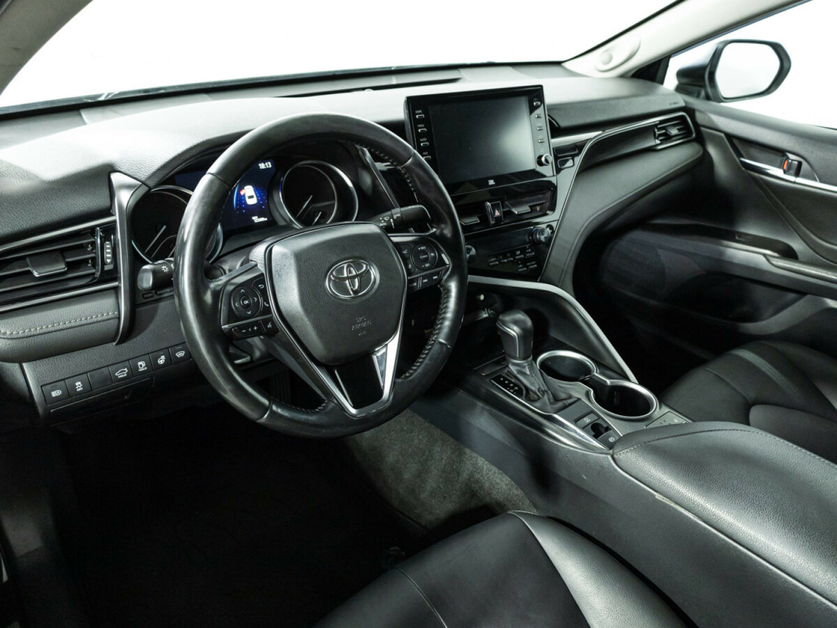 Купить Toyota Camry с пробегом. Фото: #10