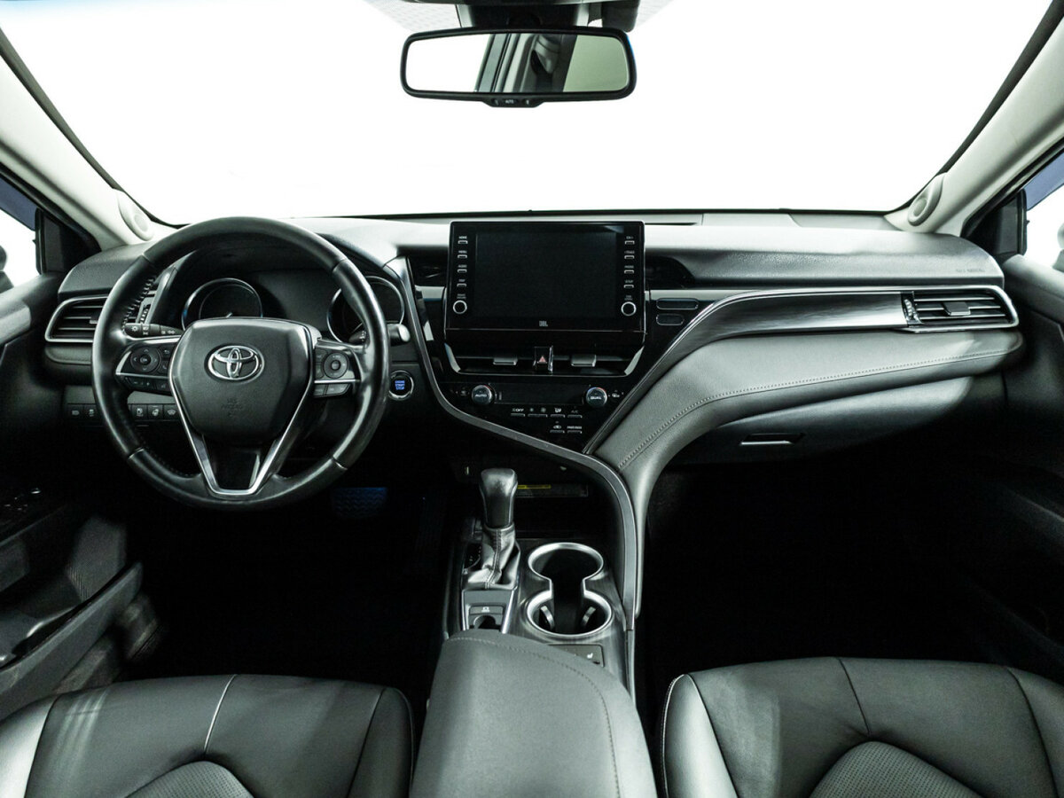 Купить Toyota Camry с пробегом. Фото: #12