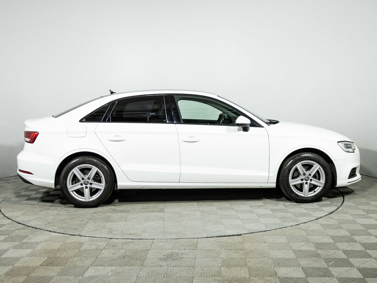 Купить Audi A3 с пробегом. Фото: #3