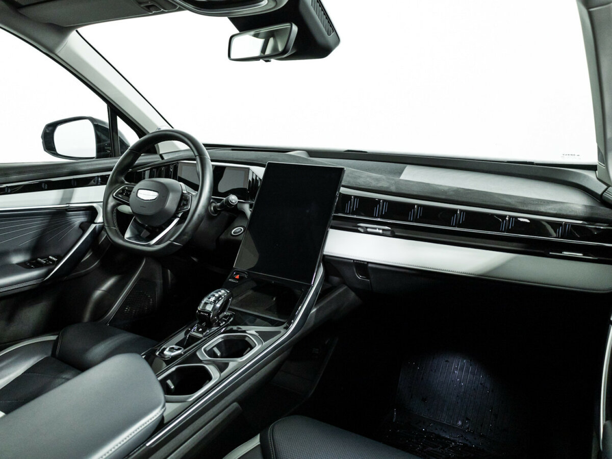 Купить Geely Atlas с пробегом. Фото: #6