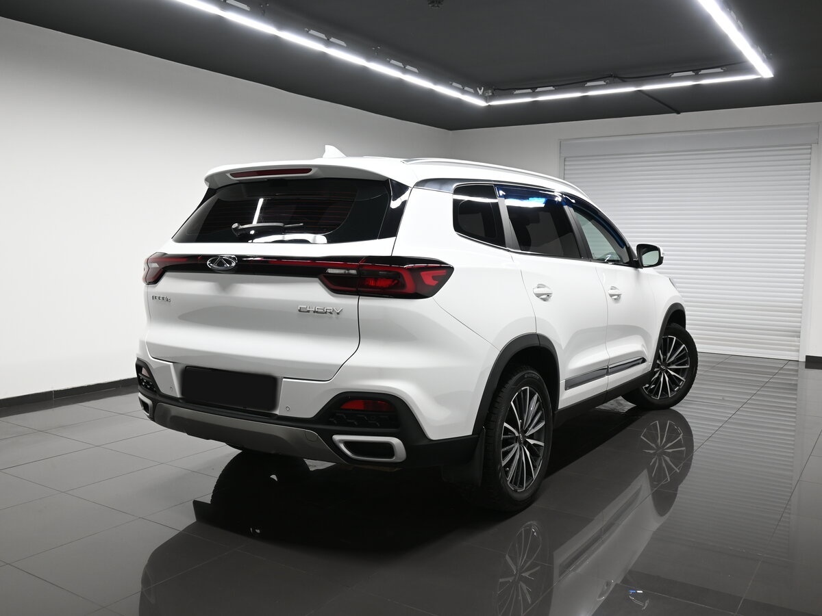 Купить Chery Tiggo 8 с пробегом. Фото: #1