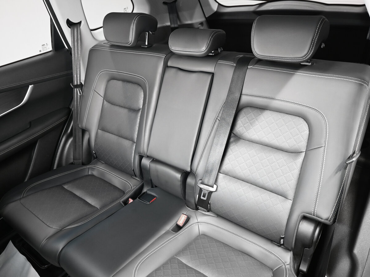 Купить Chery Tiggo 8 с пробегом. Фото: #8