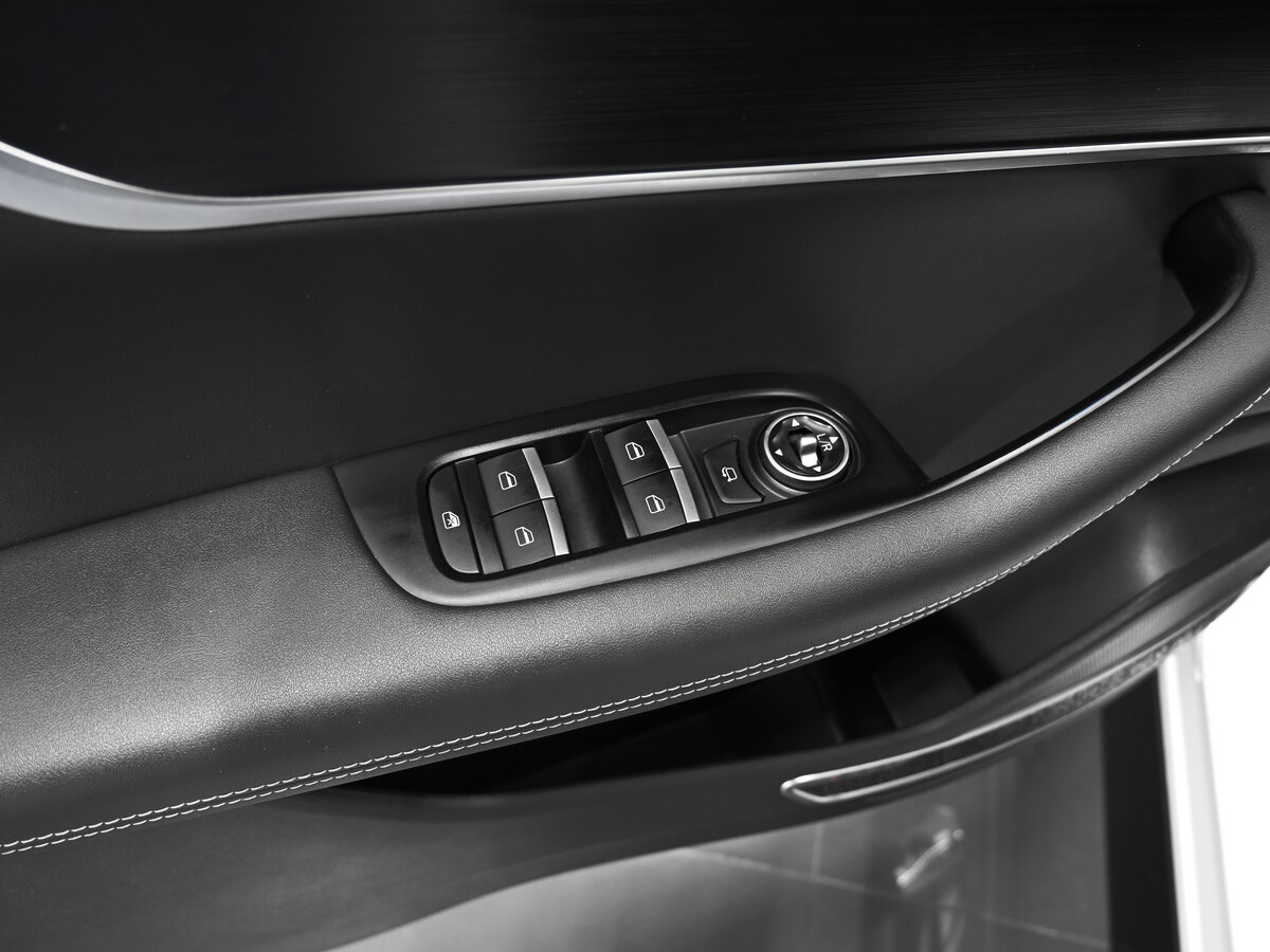 Купить Chery Tiggo 8 с пробегом. Фото: #22