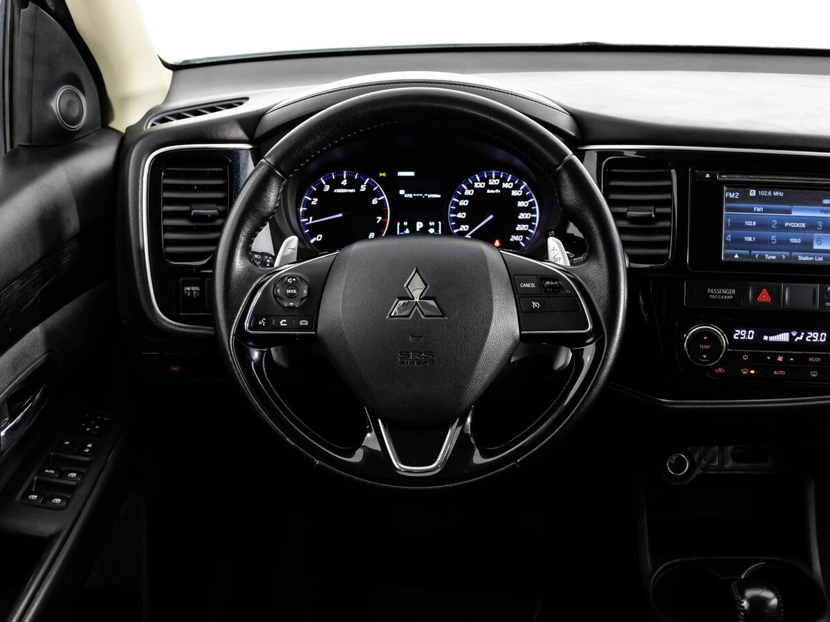 Купить Mitsubishi Outlander с пробегом. Фото: #8