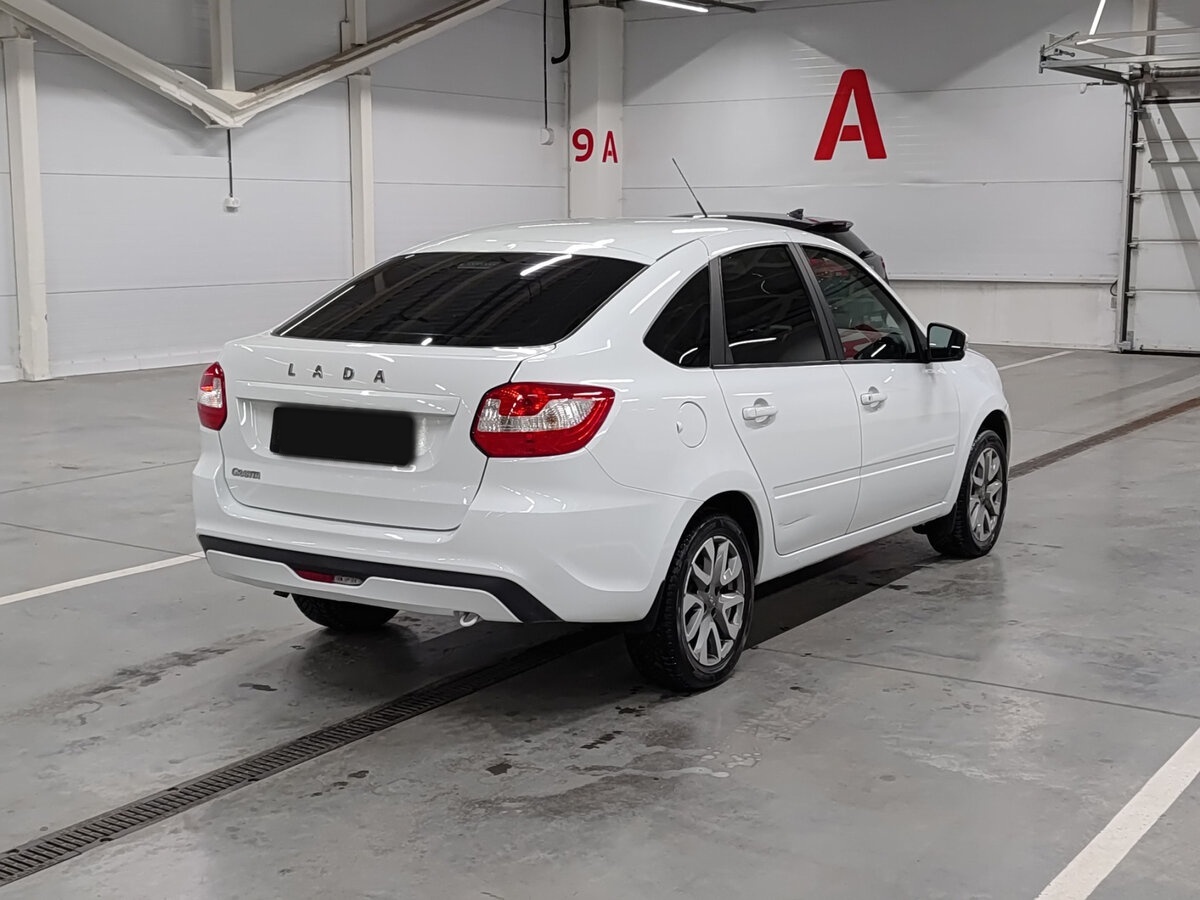Купить Lada (ВАЗ) Granta с пробегом. Фото: #4