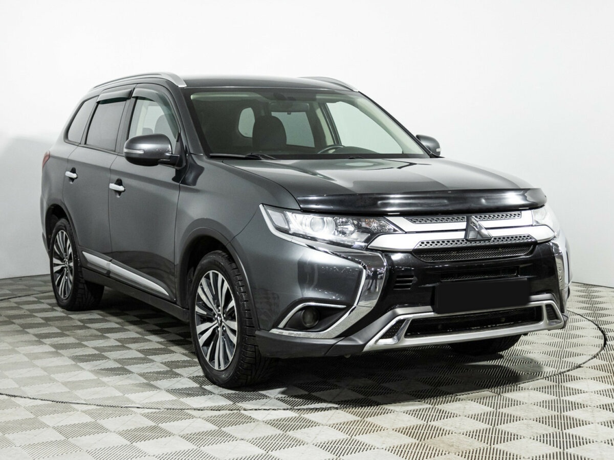 Купить Mitsubishi Outlander с пробегом. Фото: #2