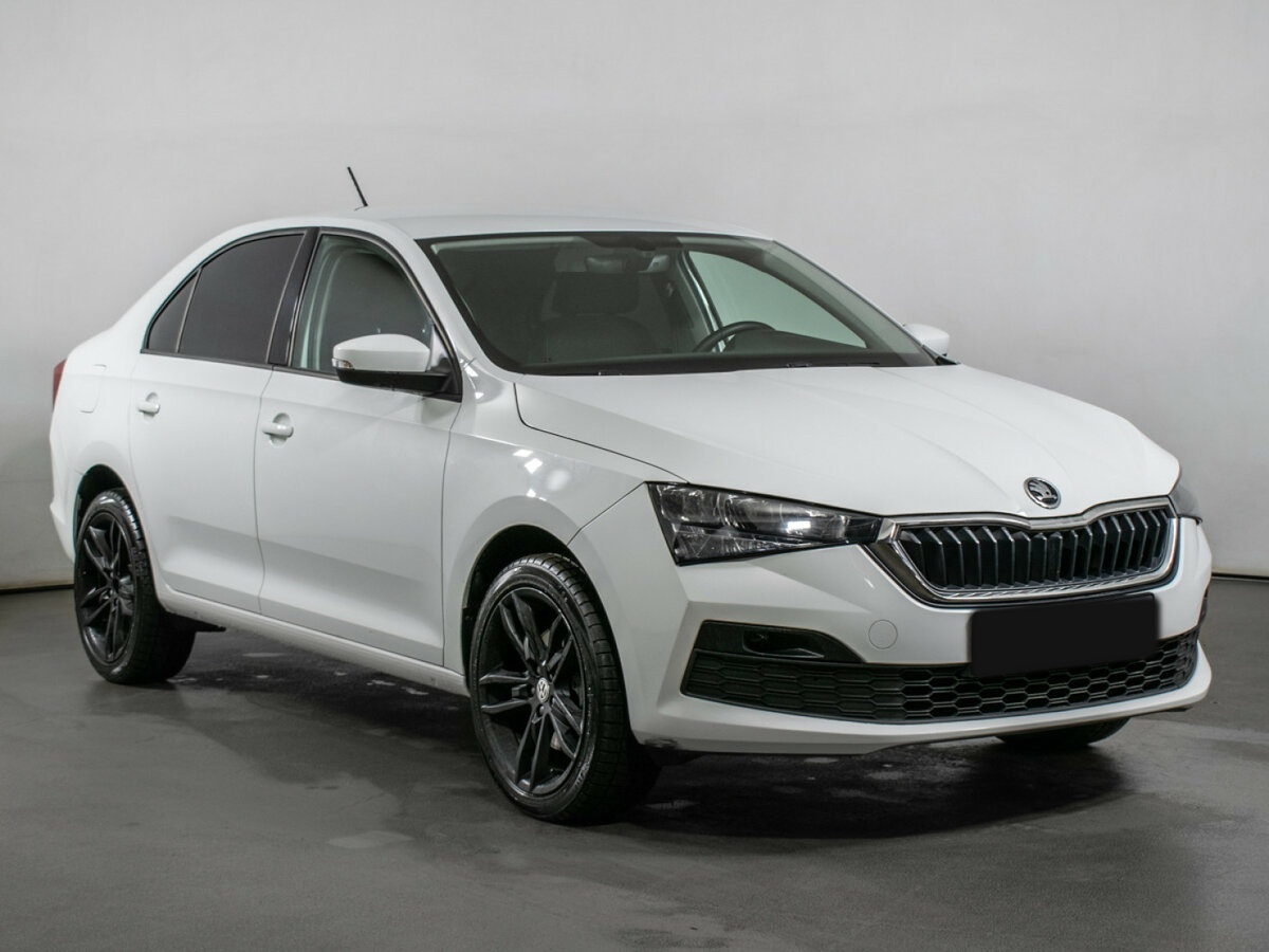 Купить Skoda Rapid с пробегом. Фото: #2