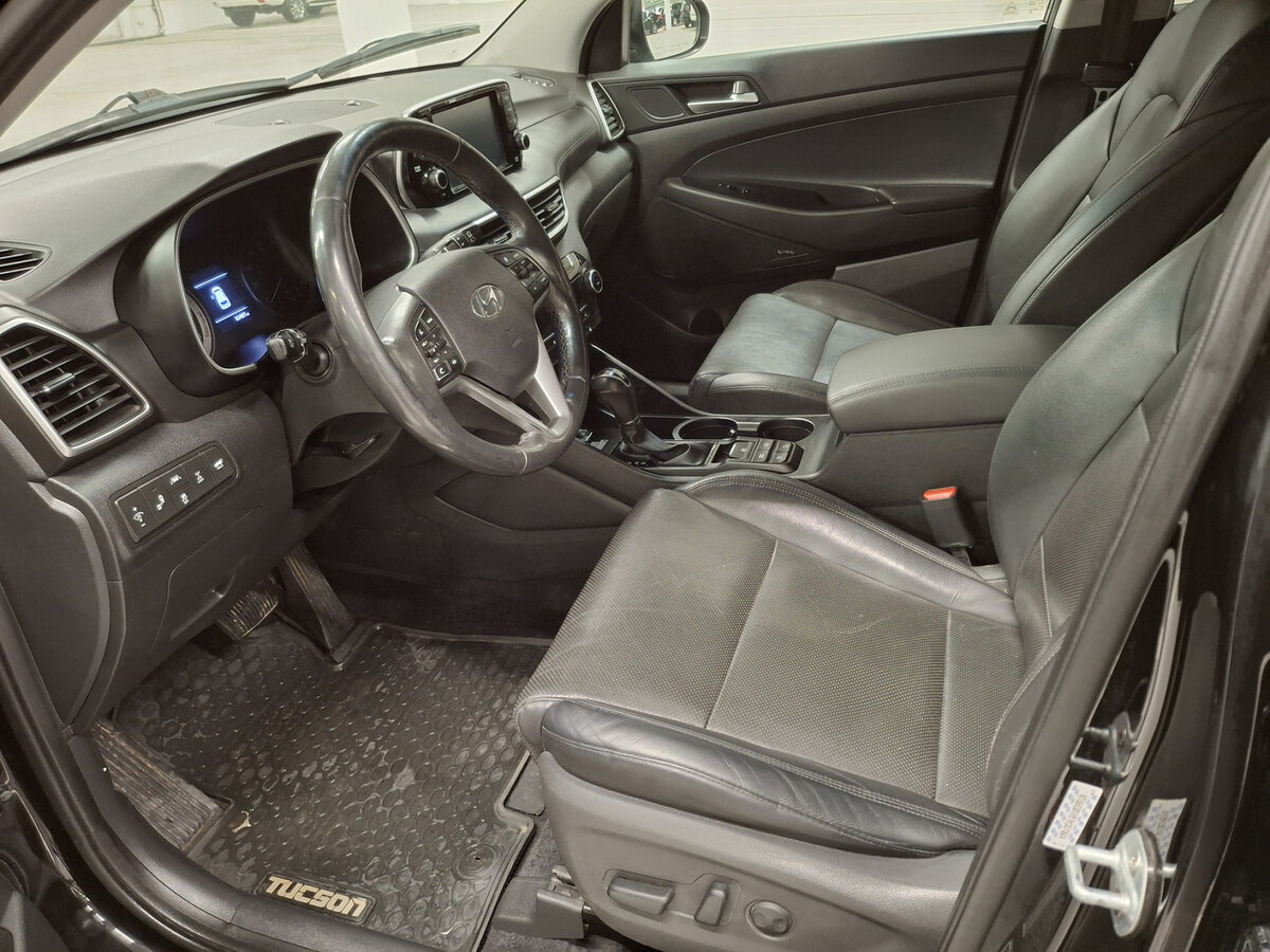 Купить Hyundai Tucson с пробегом. Фото: #14