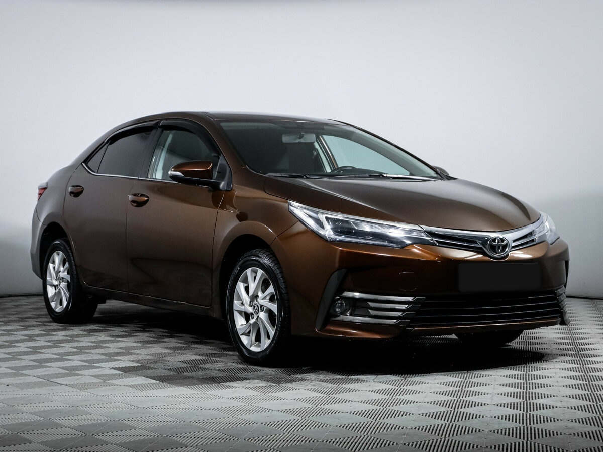 Купить Toyota Corolla с пробегом. Фото: #2