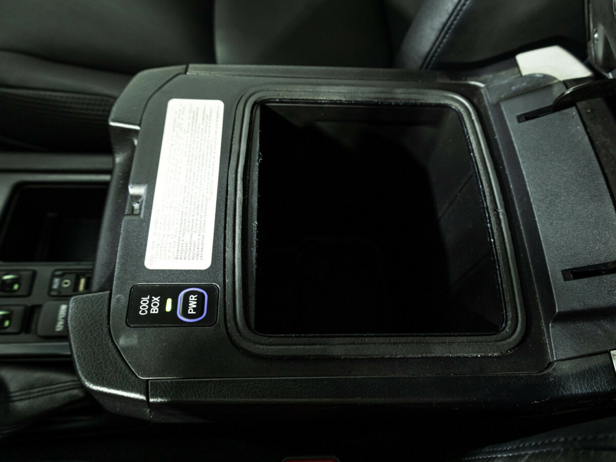 Купить Toyota Land Cruiser Prado с пробегом. Фото: #19