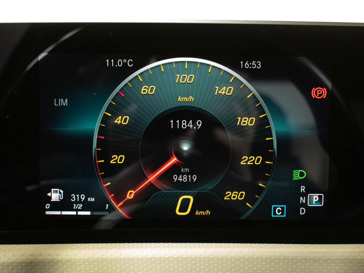 Купить Mercedes-Benz A-Класс с пробегом. Фото: #9