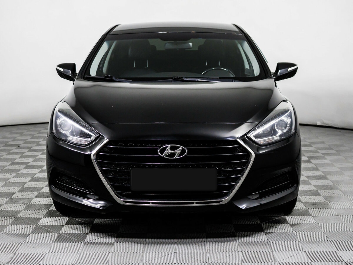 Купить Hyundai i40 с пробегом. Фото: #1
