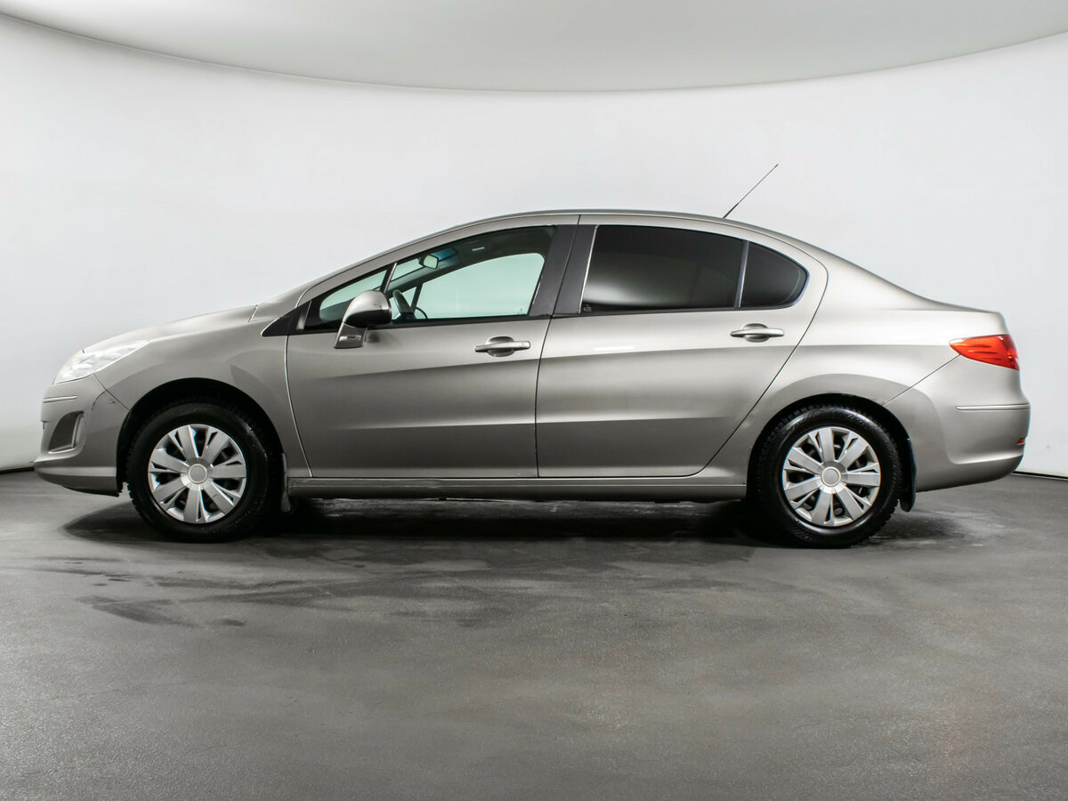 Купить Peugeot 408 с пробегом. Фото: #7