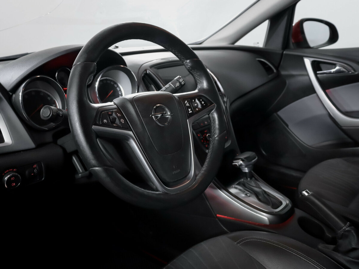 Купить Opel Astra с пробегом. Фото: #11