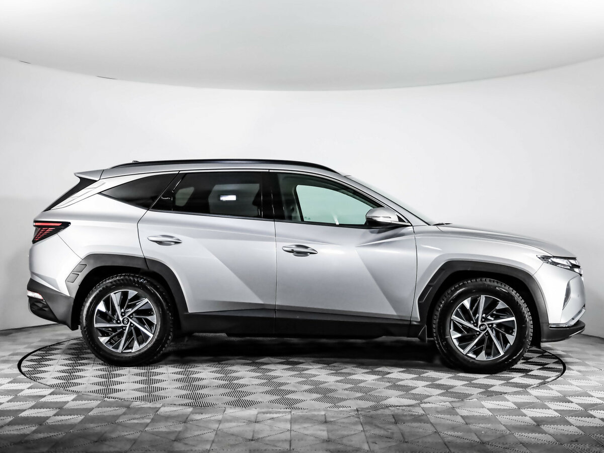 Купить Hyundai Tucson с пробегом. Фото: #3