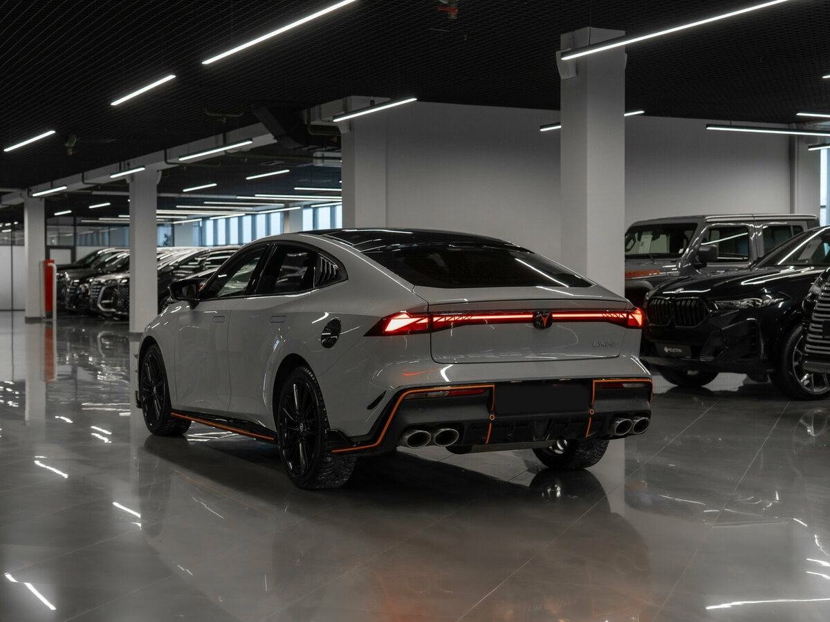 Купить Changan UNI-V с пробегом. Фото: #3