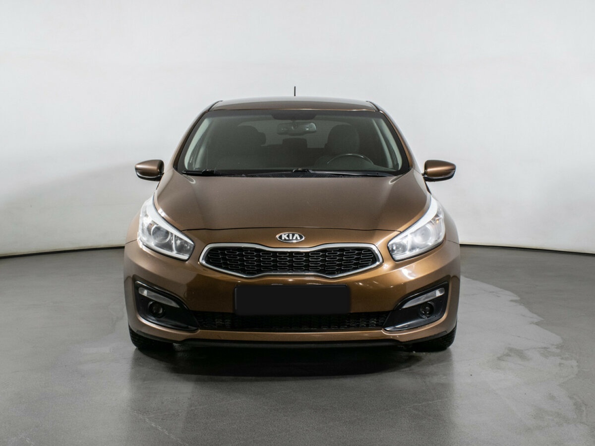 Купить Kia Ceed с пробегом. Фото: #1