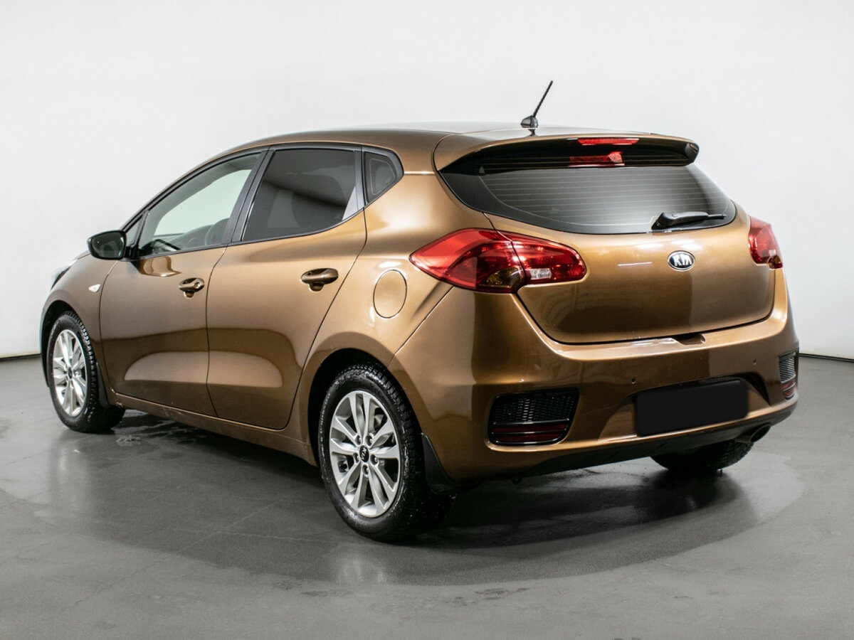 Купить Kia Ceed с пробегом. Фото: #6