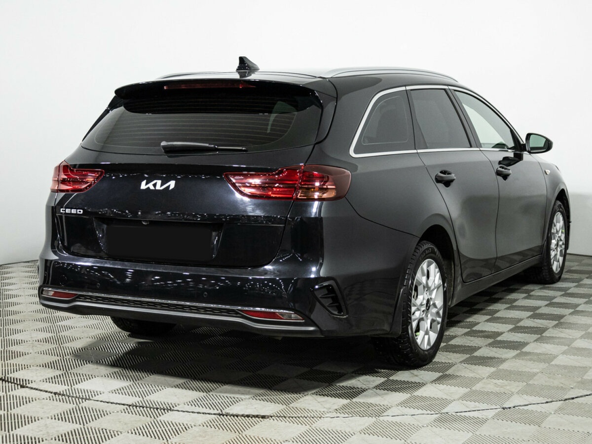 Купить Kia Ceed с пробегом. Фото: #4