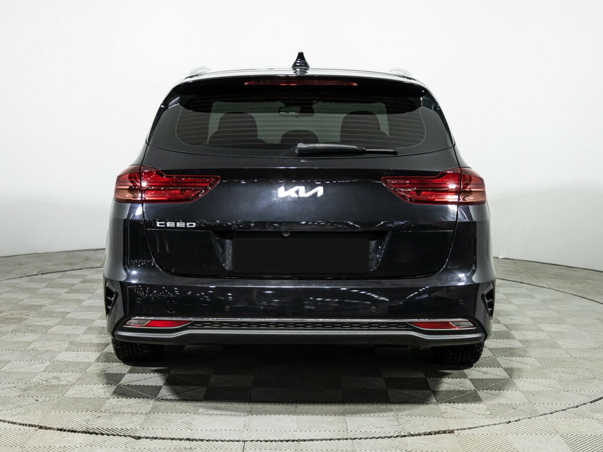 Купить Kia Ceed с пробегом. Фото: #5
