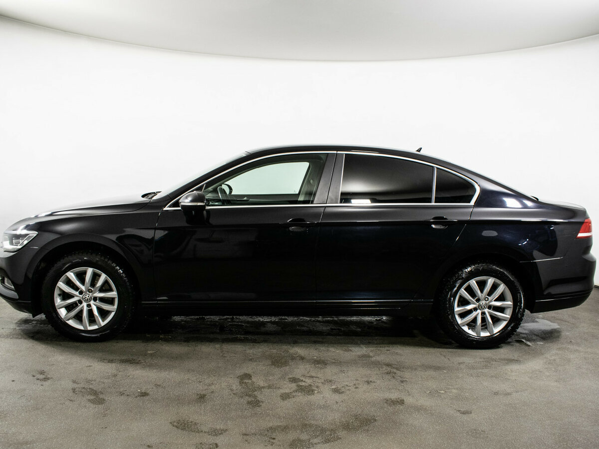 Купить Volkswagen Passat с пробегом. Фото: #7