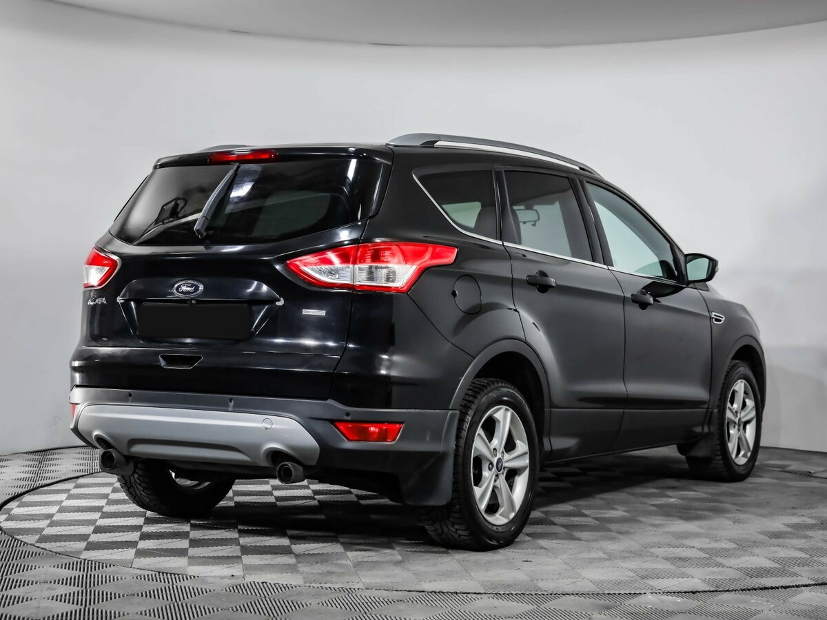 Купить Ford Kuga с пробегом. Фото: #4