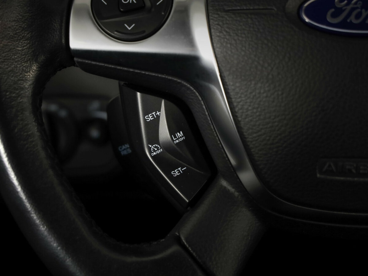 Купить Ford Kuga с пробегом. Фото: #13