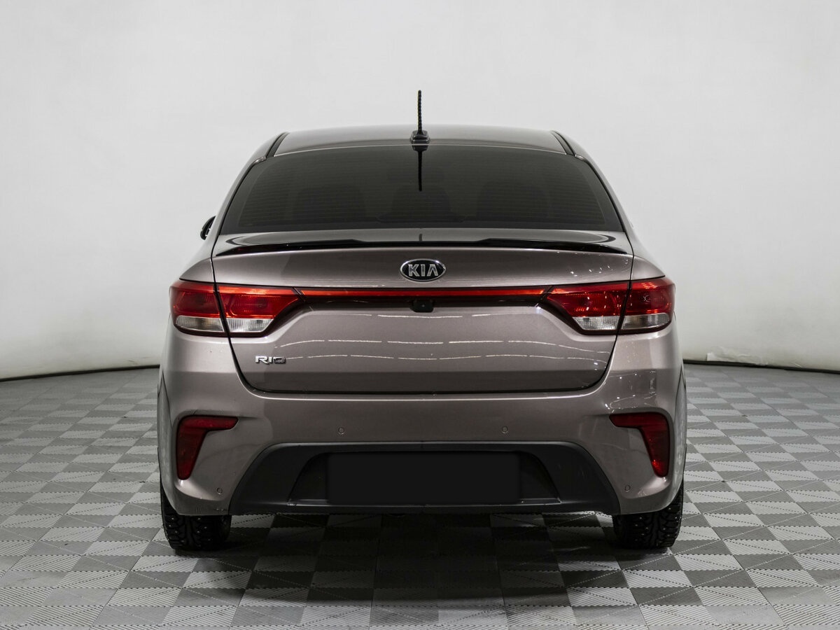 Купить Kia Rio с пробегом. Фото: #4