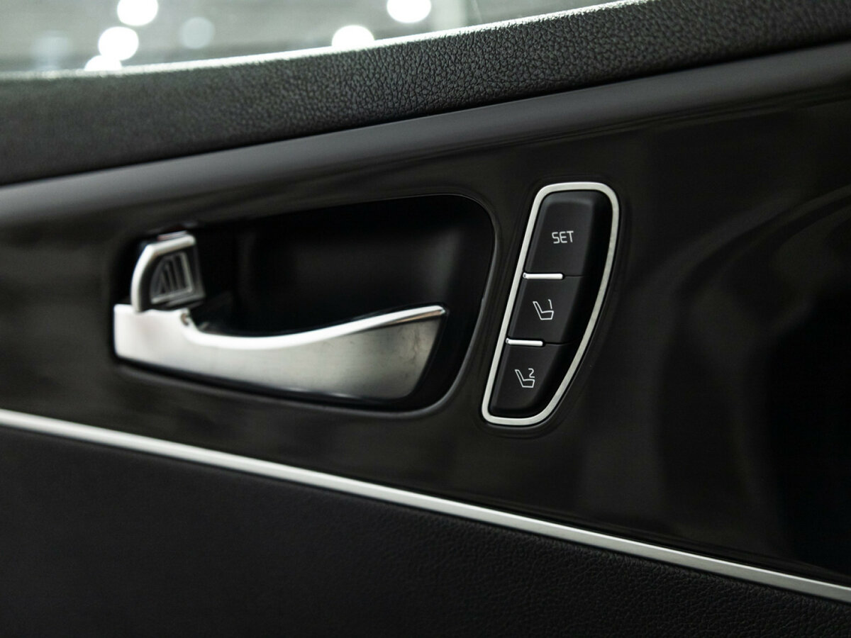 Купить Kia Sorento с пробегом. Фото: #16