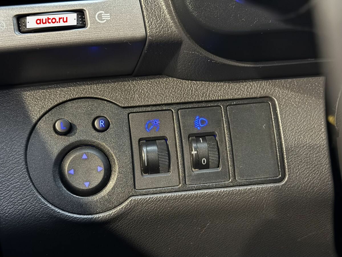 Купить Chery Tiggo (T11) с пробегом. Фото: #18