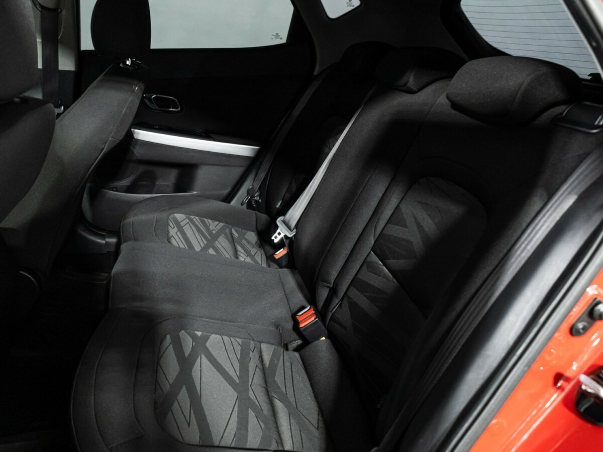 Купить Kia Ceed с пробегом. Фото: #9