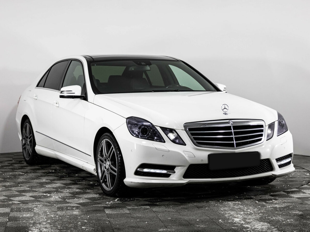 Купить Mercedes-Benz E-Класс с пробегом. Фото: #2