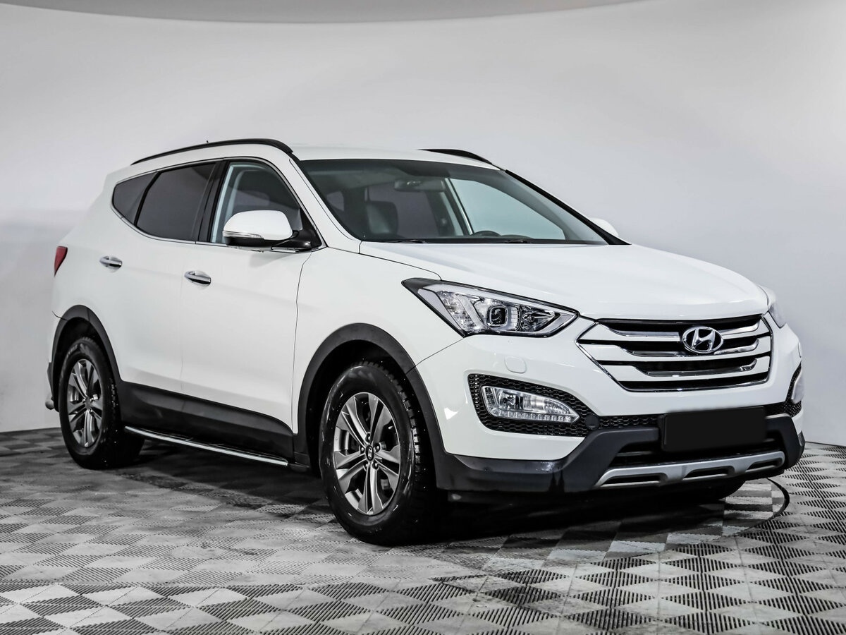 Купить Hyundai Santa Fe с пробегом. Фото: #2