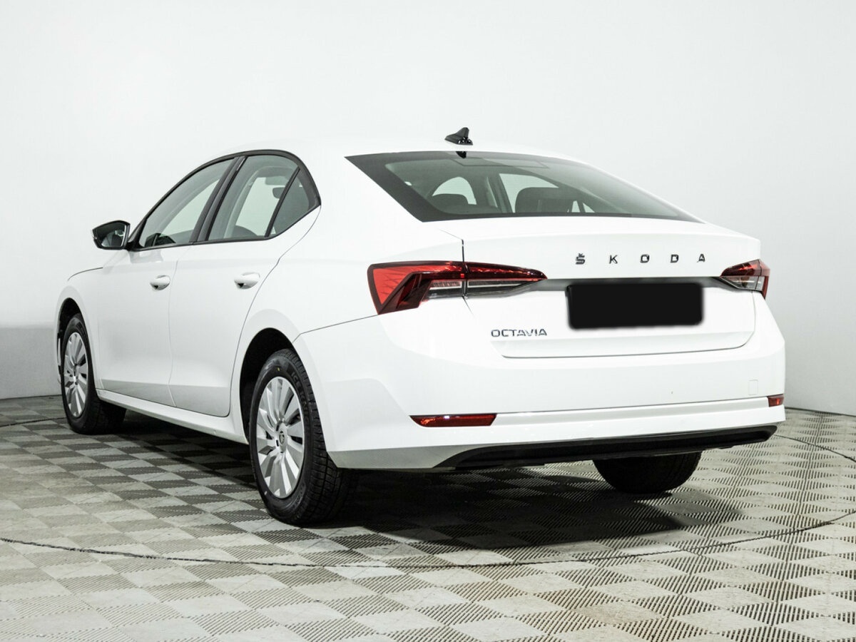 Купить Skoda Octavia с пробегом. Фото: #5