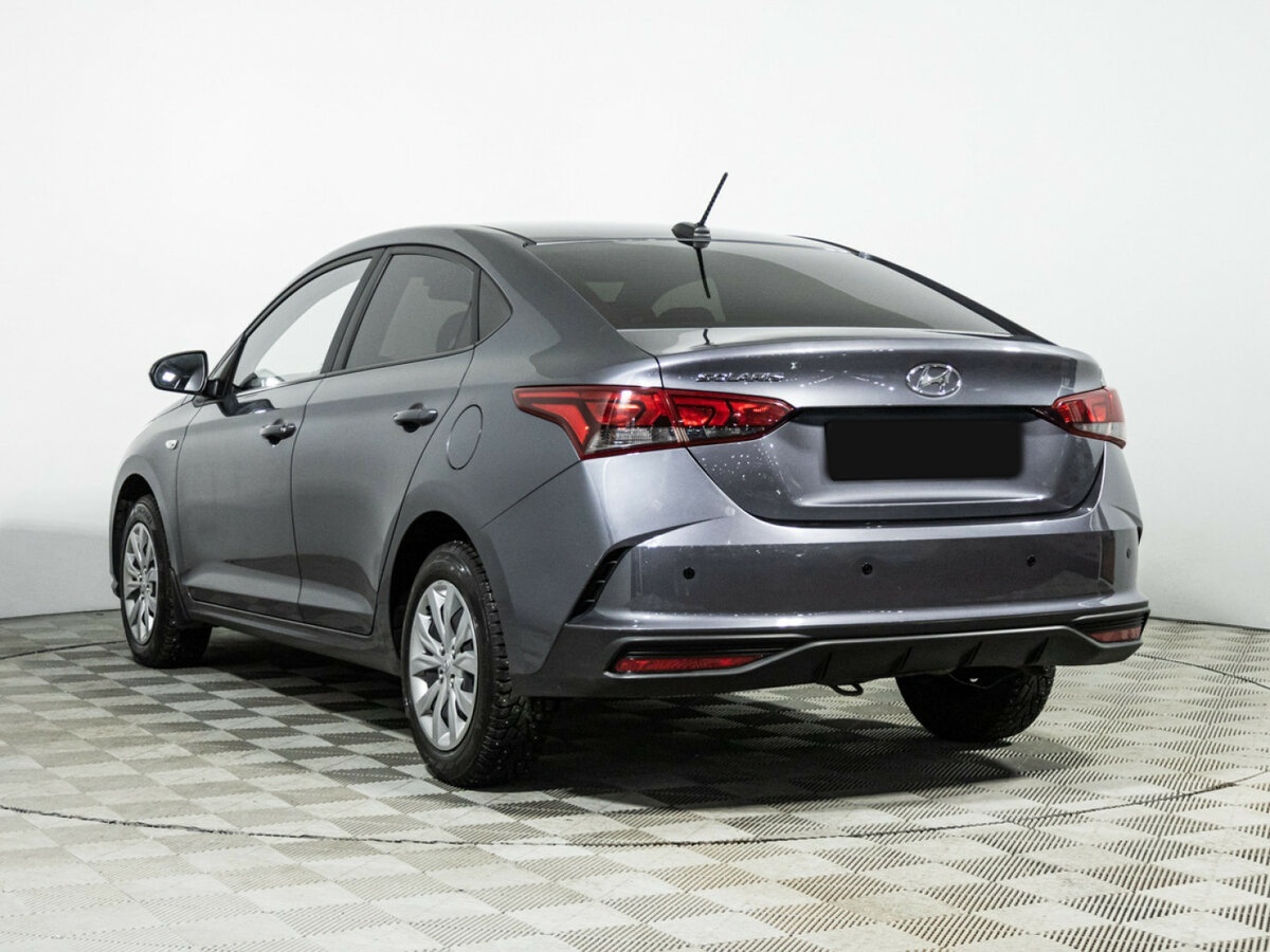 Купить Hyundai Solaris с пробегом. Фото: #6