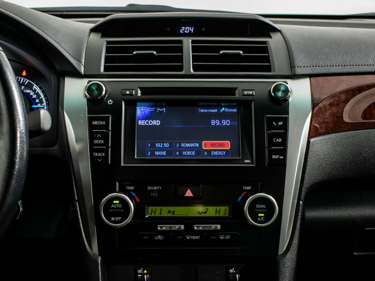 Купить Toyota Camry с пробегом. Фото: #11