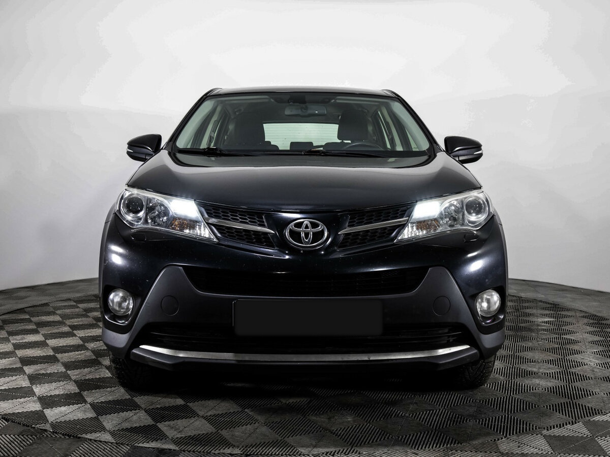 Купить Toyota RAV4 с пробегом. Фото: #1