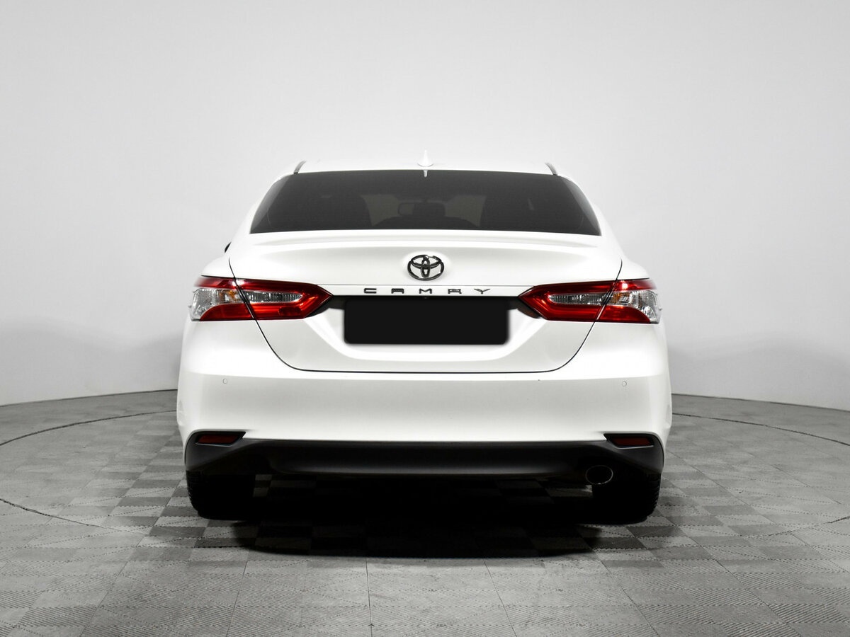 Купить Toyota Camry с пробегом. Фото: #4