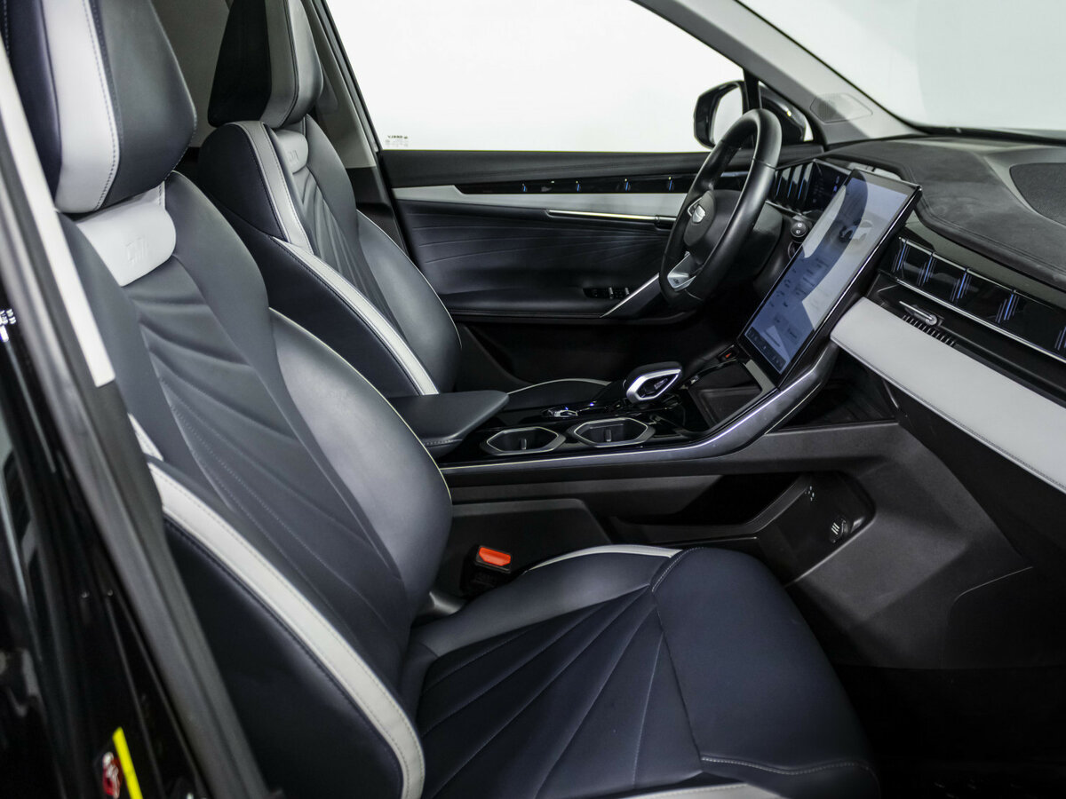 Купить Geely Atlas с пробегом. Фото: #7