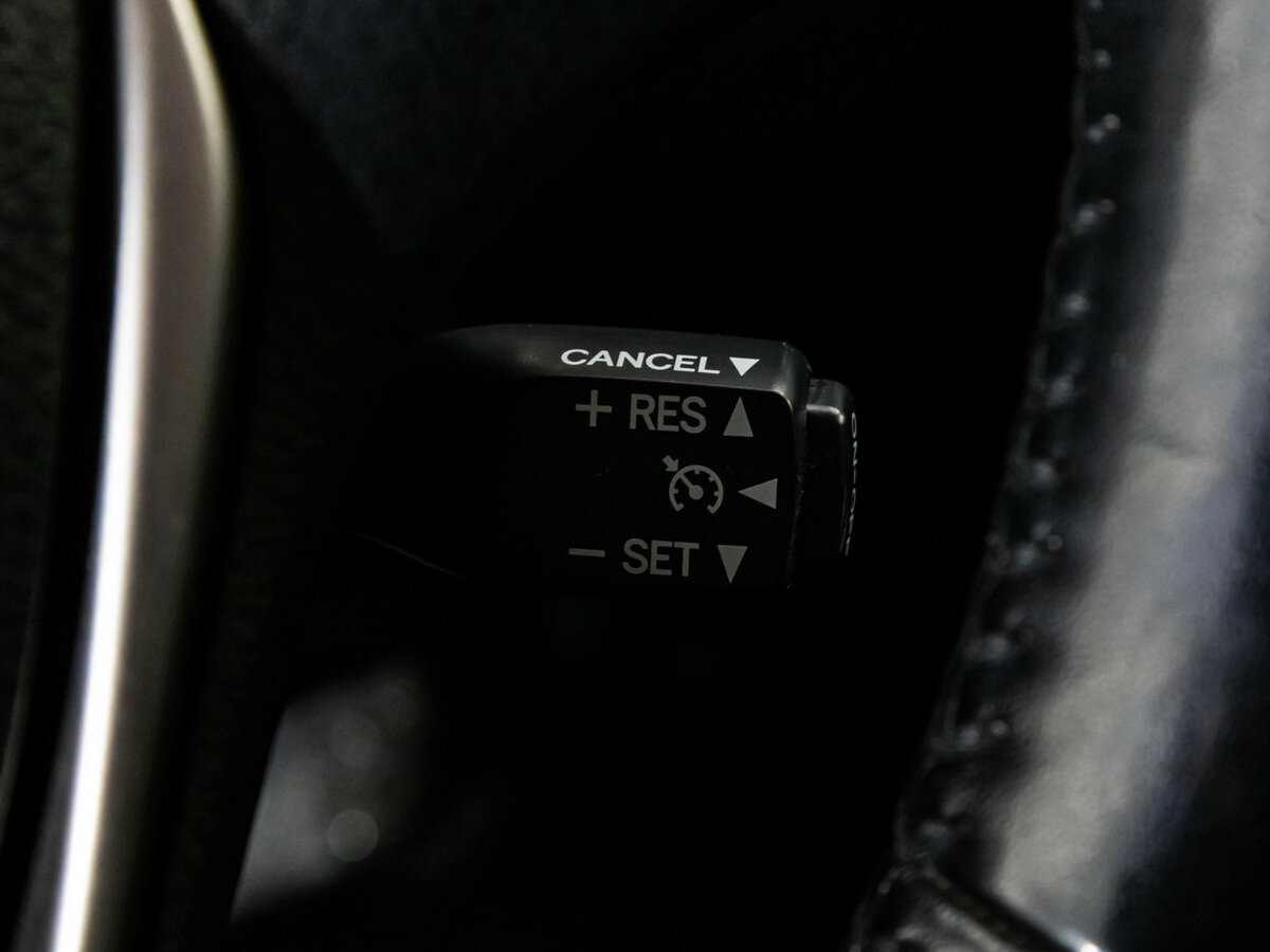 Купить Toyota RAV4 с пробегом. Фото: #14