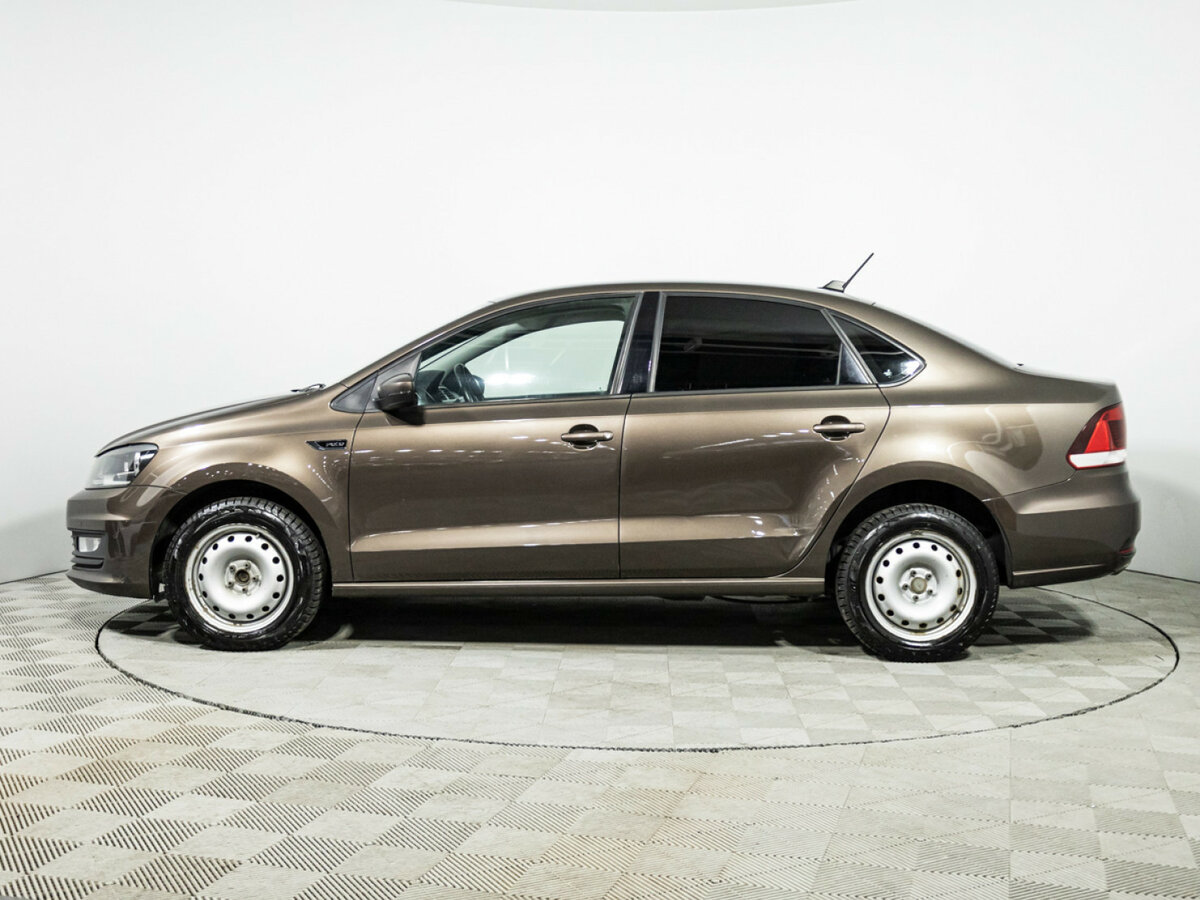 Купить Volkswagen Polo с пробегом. Фото: #7