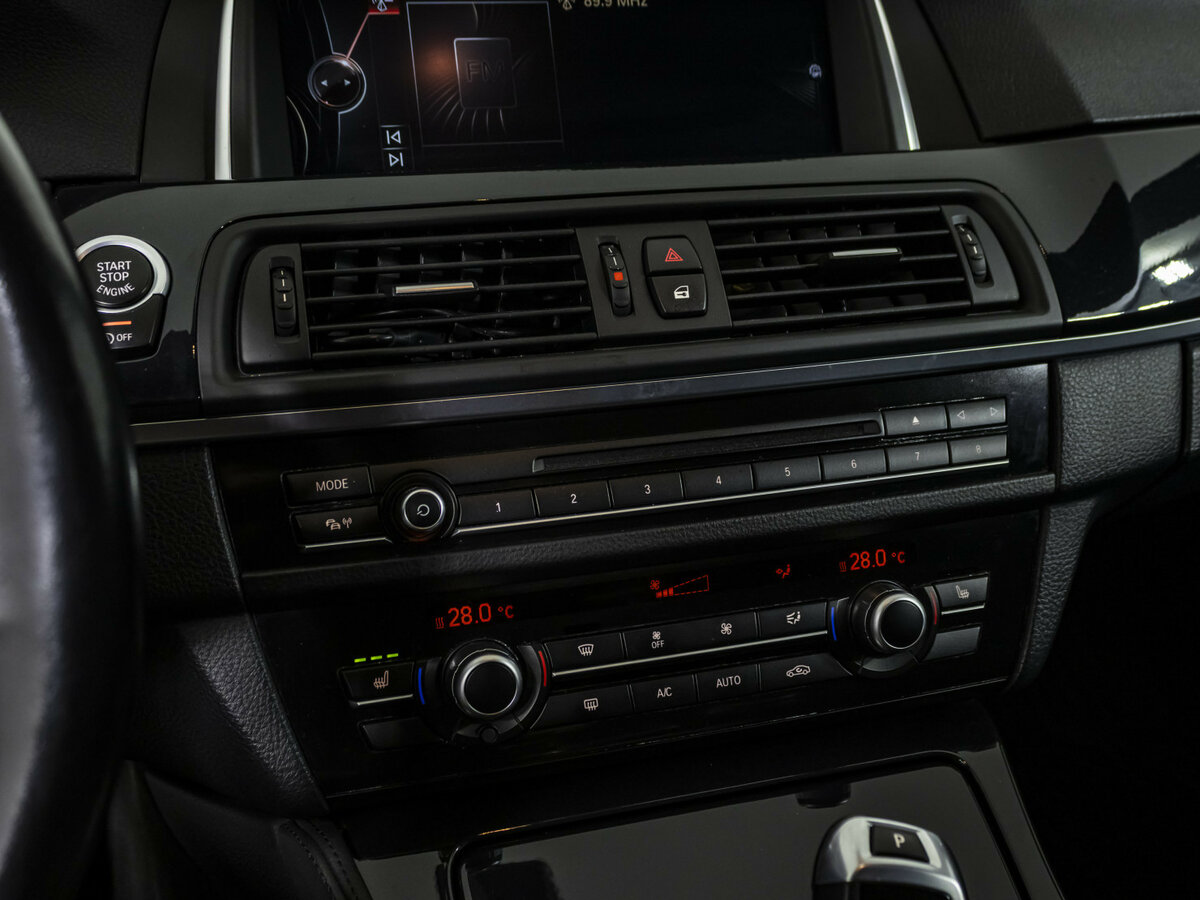 Купить BMW 5 серии с пробегом. Фото: #10