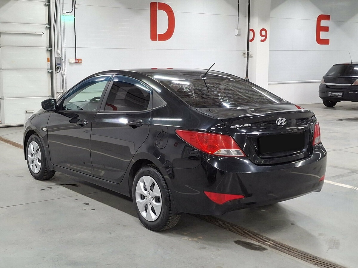 Купить Hyundai Solaris с пробегом. Фото: #6