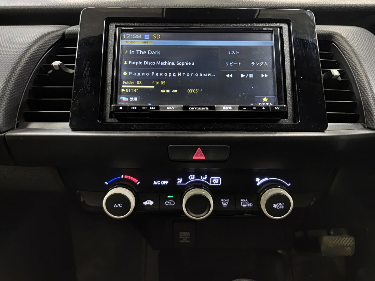 Купить Honda Fit с пробегом. Фото: #14